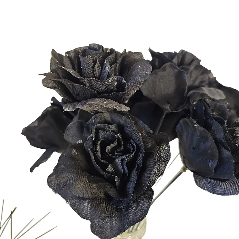 Unbranded used black shipping